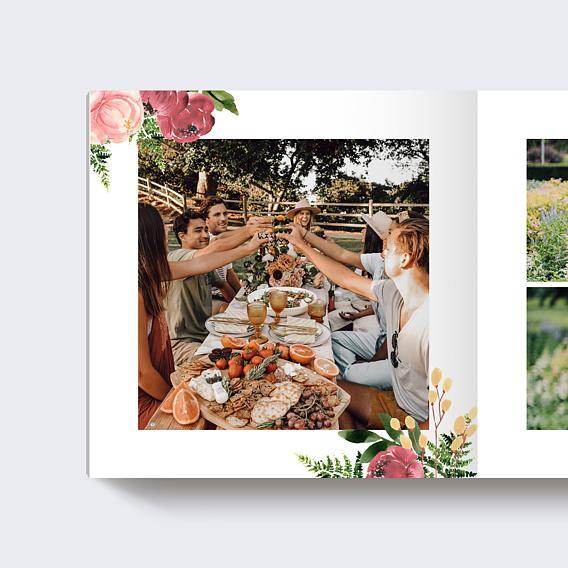 Album photo anniversaire Wild Flowers Page 1