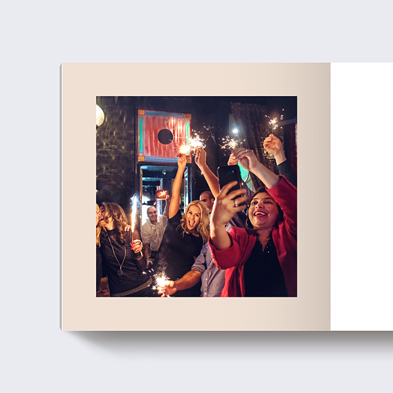 Album photo anniversaire Étiquette Poudrée Page 3