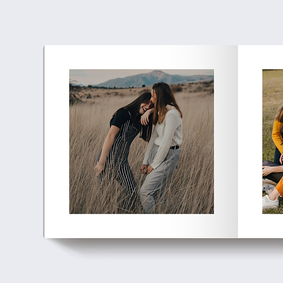 Album photo anniversaire Éditorial Page 1