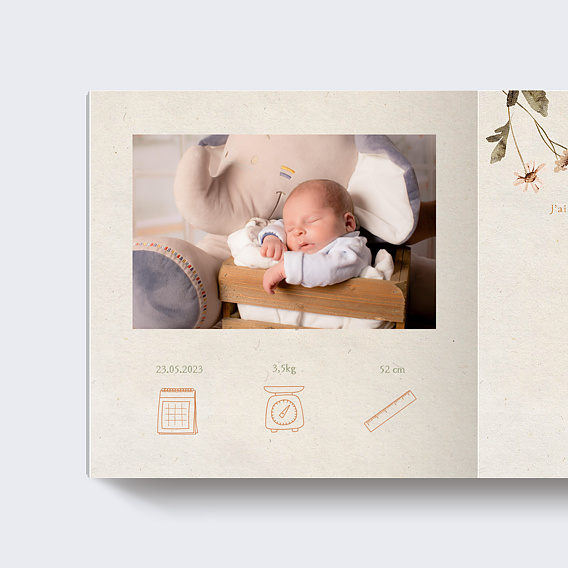 Album photo naissance Fleurs séchées Page 1