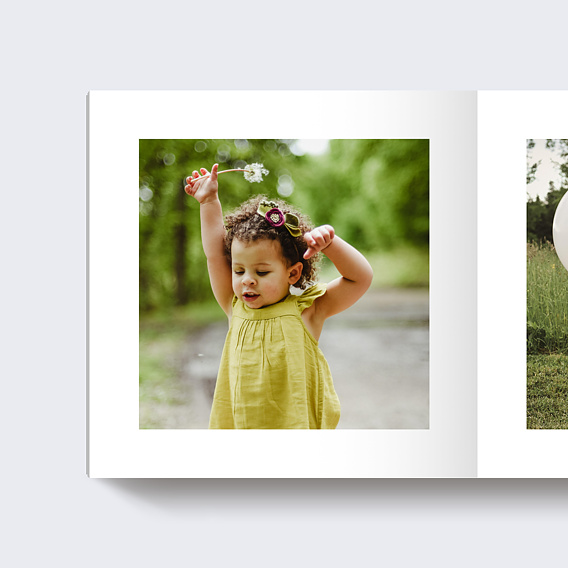 Album photo famille Éditorial Page 1