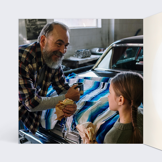 Carte anniversaire Voiture Vintage Intérieur Gauche