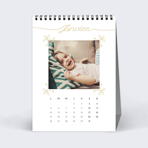 Calendrier famille Typographie Ocre (21 Photos) Janvier
