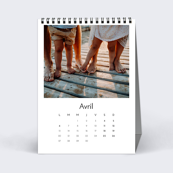 Calendrier famille Photo Simple Blanc (13 Photos) Avril