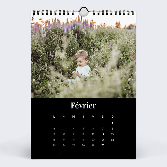 Calendrier famille Photo Mi-Page Noir (13 Photos) Février