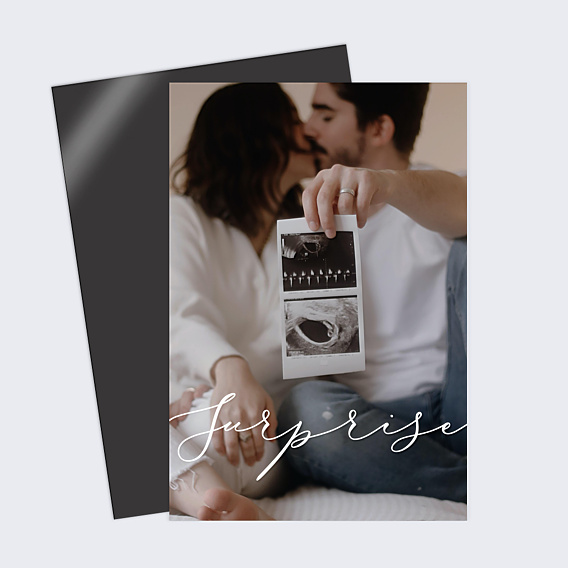Carte Annonce Grossesse Surprise Typographie