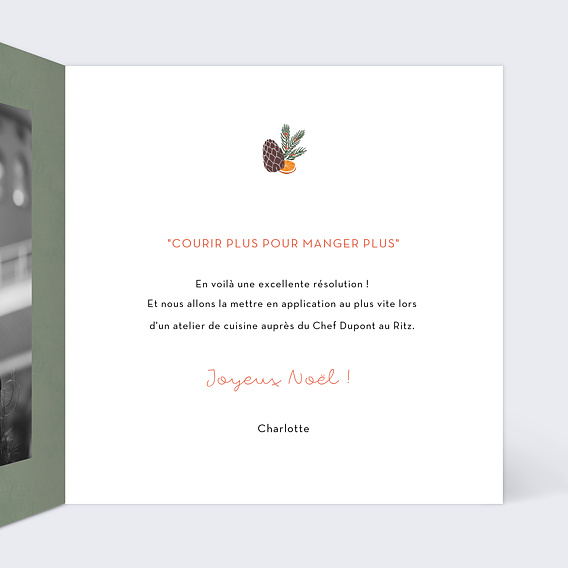 Carte de Noël  Cadeaux sous le Sapin Intérieur Droit