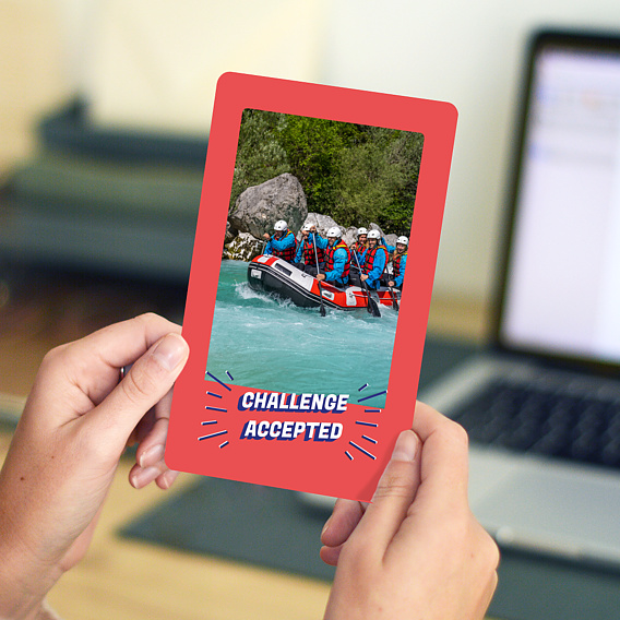 Invitation Professionnelle Challenge Accepted