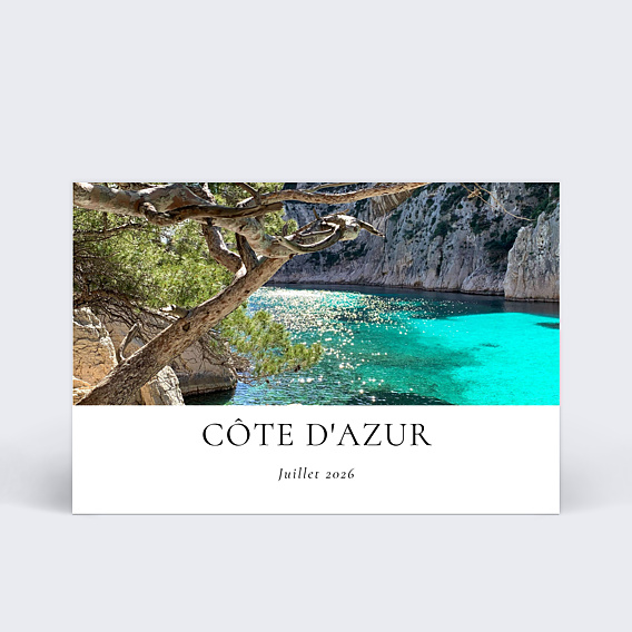 Carte Postale Élégance Intemporelle