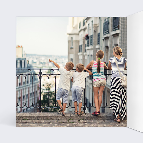 Carte postale Bisous de Paris Intérieur Gauche