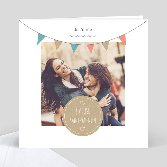 Carte de Saint-Valentin Fanions colorés