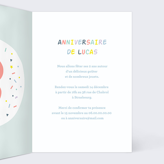 Invitation anniversaire enfant 8 ans Intérieur Droit