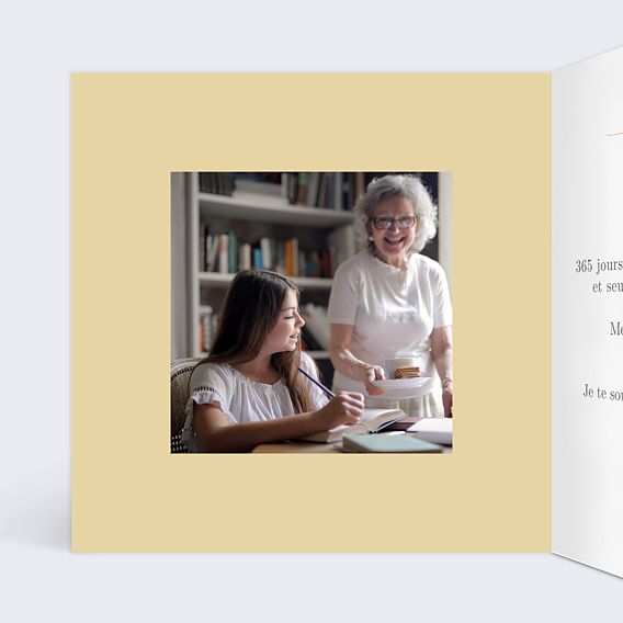 Carte fête des grands-mères Jolie Typographie Intérieur Gauche