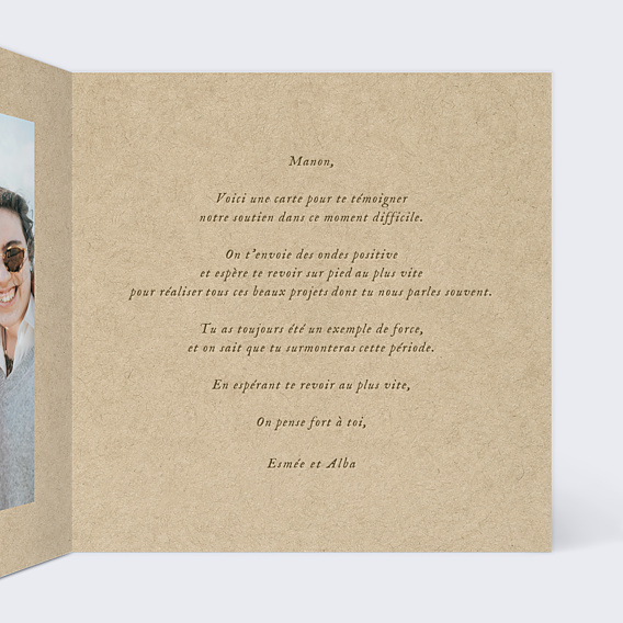 Carte de bon rétablissement Coeur avec les Mains