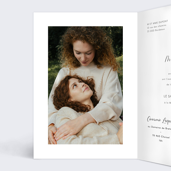 Faire part mariage Etreinte Intérieur Gauche