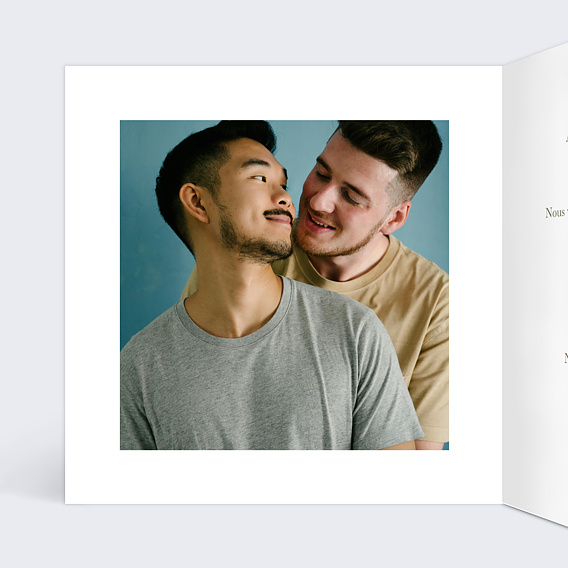 Faire part mariage Le calin hommes Intérieur Gauche