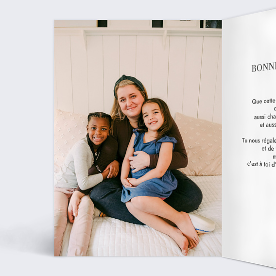 Carte fête des mères Portrait en illustration minimaliste Intérieur Gauche