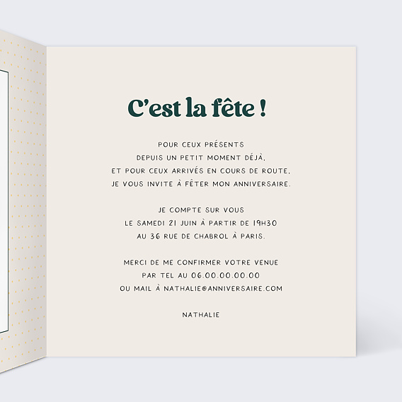 Invitation anniversaire Objets des années 70 Intérieur Droit