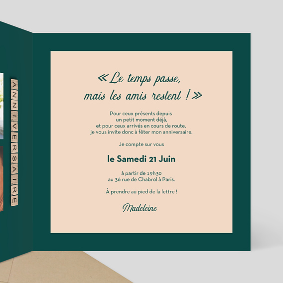 Invitation anniversaire Scrabble Intérieur Droit