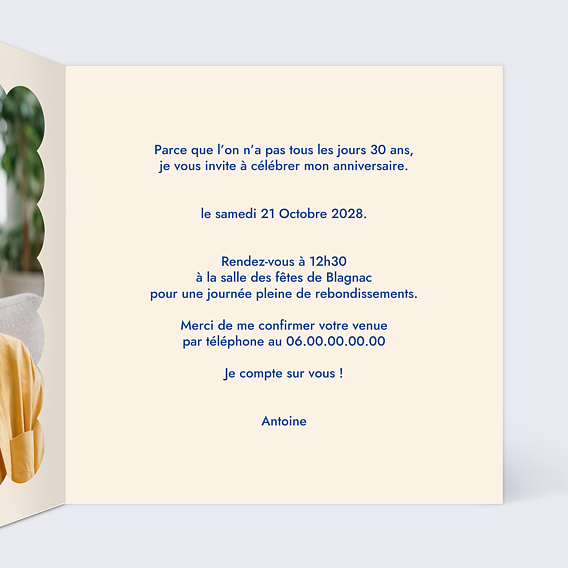 Invitation anniversaire Portrait en figurine Intérieur Droit