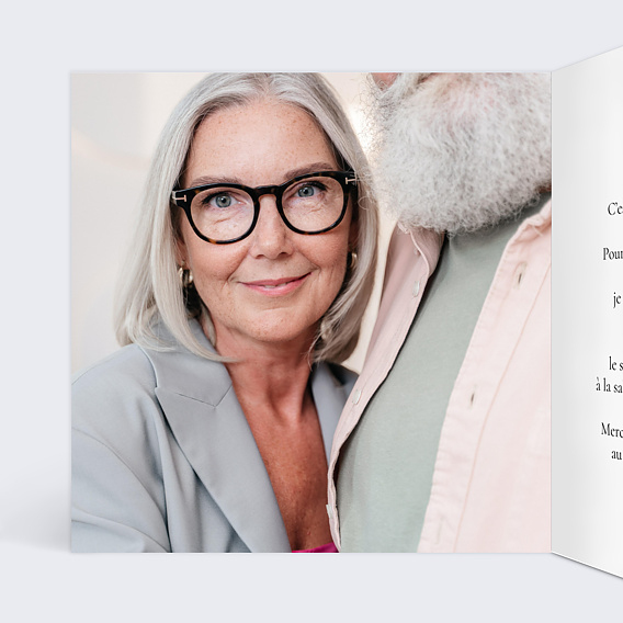 Invitation anniversaire Couronne Eucalyptus Chic Intérieur Gauche