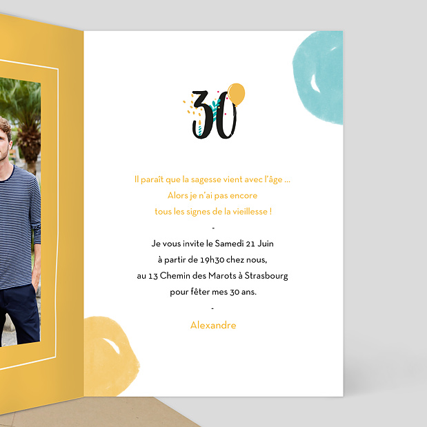 Invitation Anniversaire Multicolore Intérieur Droit