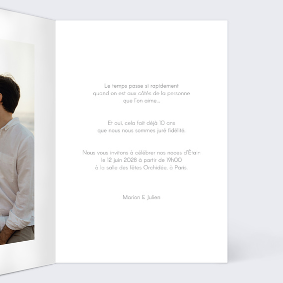 Invitation anniversaire mariage 10 années d'amour Intérieur Droit