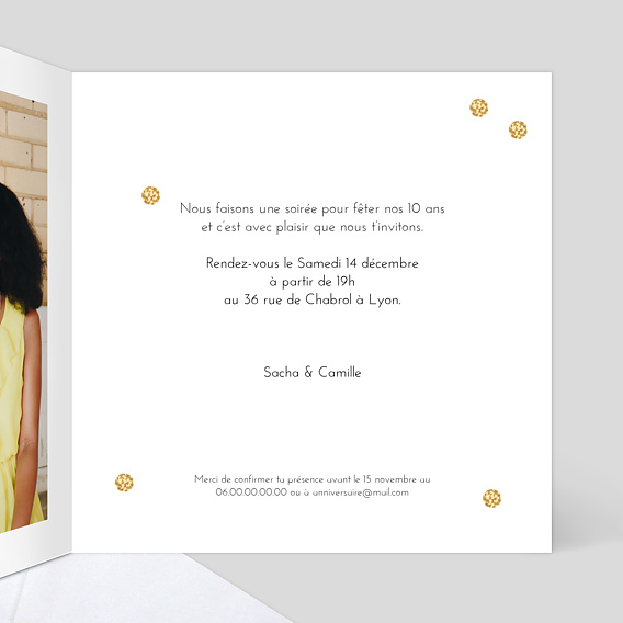 Invitation anniversaire enfant Plumetis Ocre Intérieur Droit