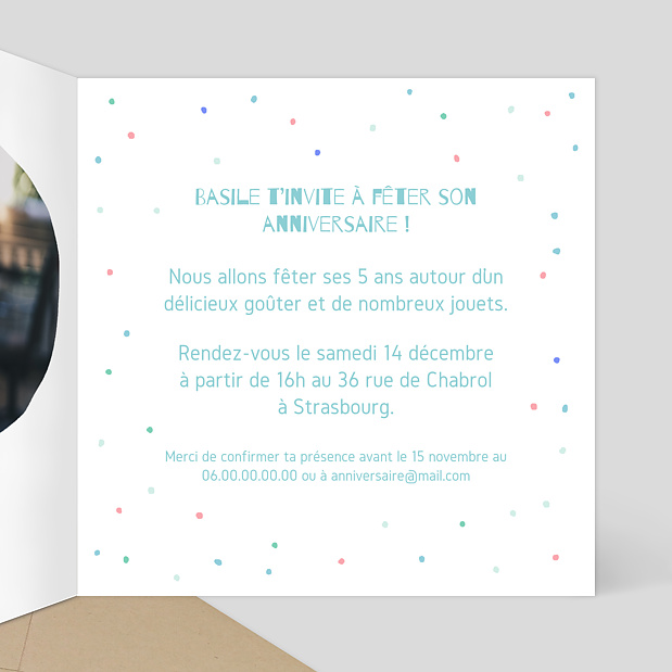 Carte invitation anniversaire Dinosaures Intérieur Droit