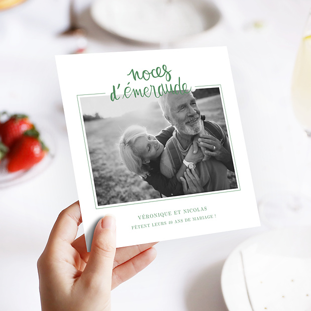 Carte d'Invitation Anniversaire de Mariage Typo Émeraude