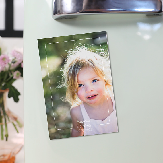 Magnet baptême Cadre trait de crayon
