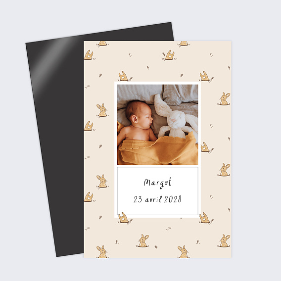 Magnet faire-part naissance Lapin dans son Terrier