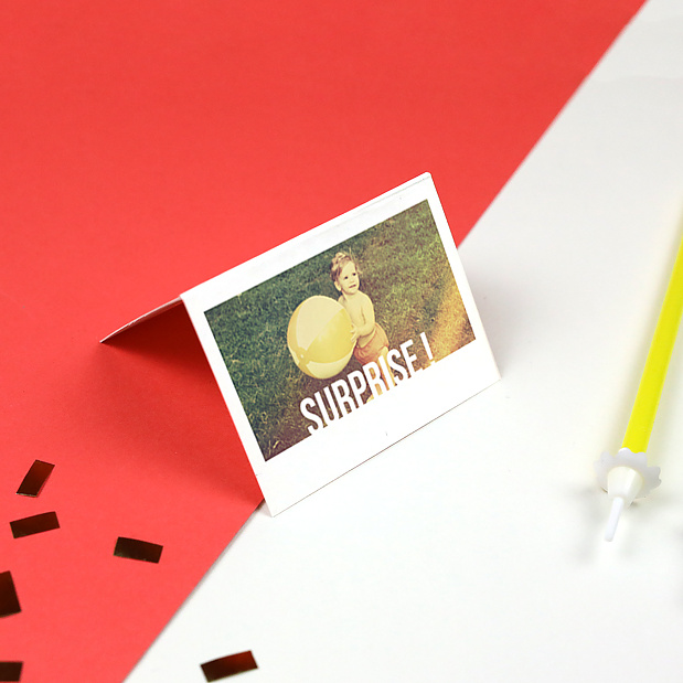 Marque-place anniversaire Typographie cadre