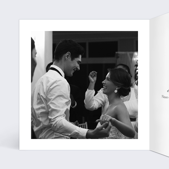 Carte remerciement mariage Jeu Typographique Intérieur Gauche