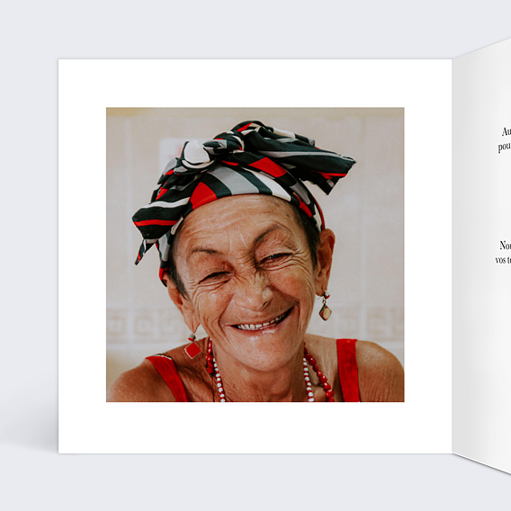 Carte remerciement décès Ronde de Fleurs Roses Intérieur Gauche